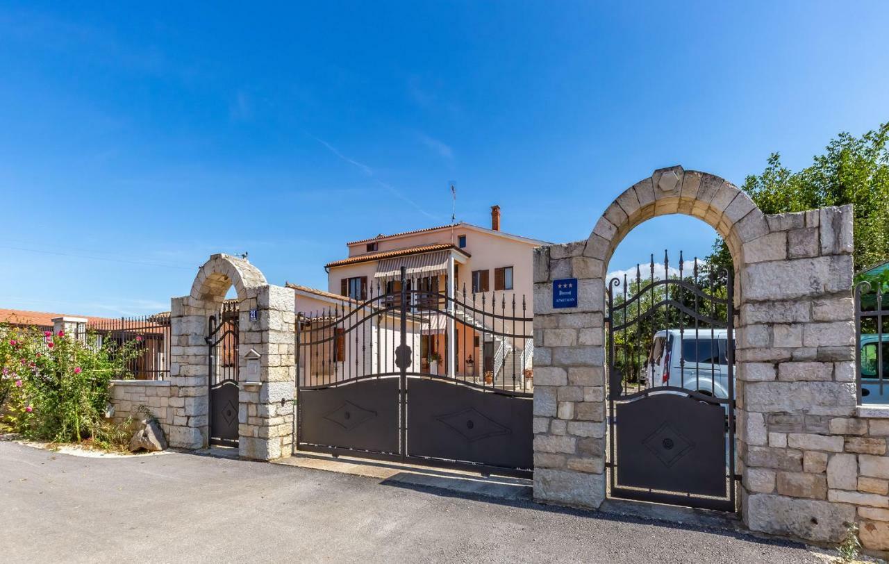 Palmira Apartman Poreč Kültér fotó