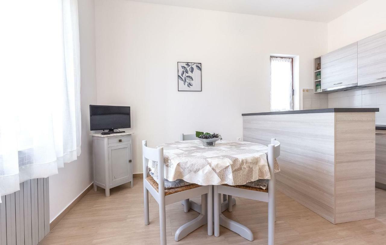 Palmira Apartman Poreč Szoba fotó